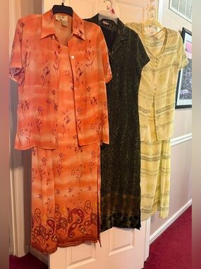 Borcellini and Early Warning ladies 2 piece maxi dress sets; size: 7/8, Medium